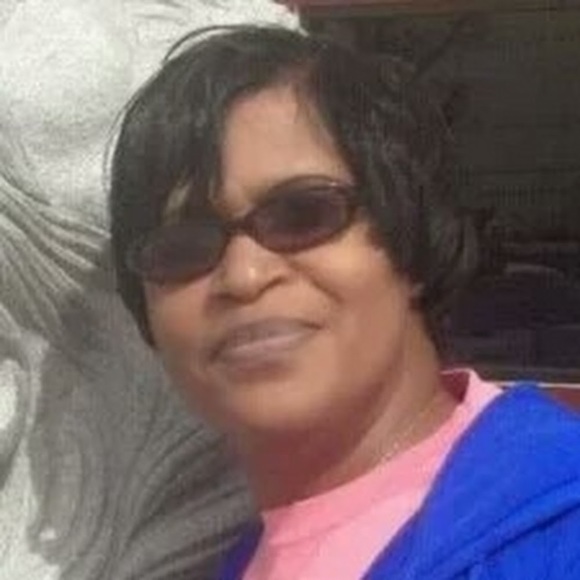 Meet your Posher, Lena - Picture 1 of 1